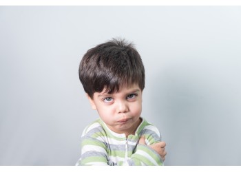 Cómo Manejar las Berrinches: Guía Paso a Paso para Mamás (Con Soluciones Prácticas)